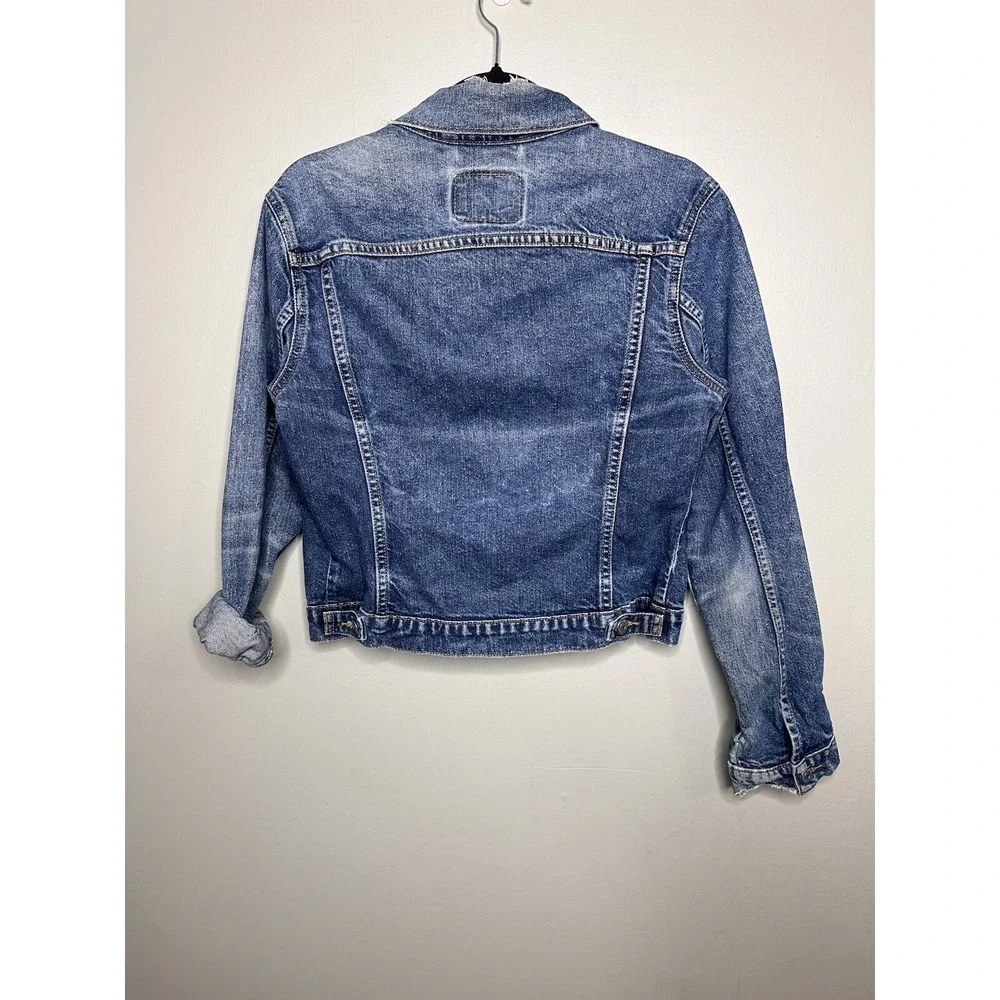 Levi's Jean Jacket Medium Y2K 2002 Trucker Iconic Coat Button Up Womens - Picture 8 of 16